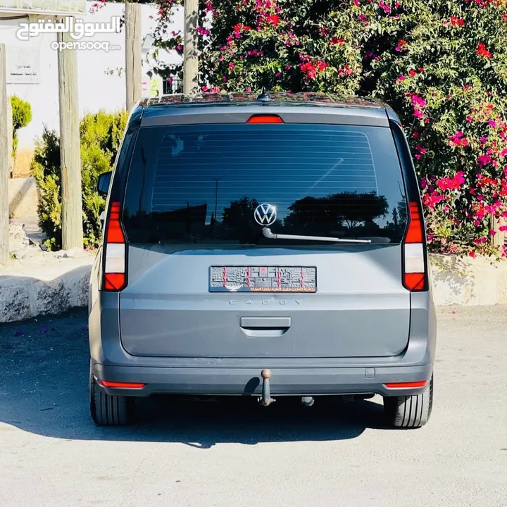 VW- CADDY2022