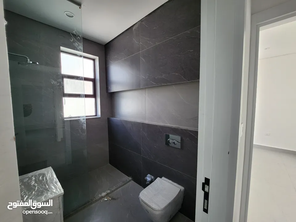 شقة للبيع في ام اذينة  ( Property ID : 40898 )