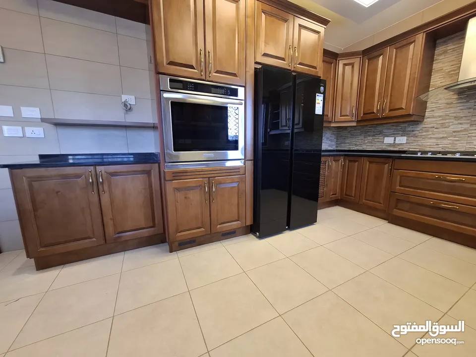 شقة شبه مفروشة للإيجار ( Property 43386 )-175083960