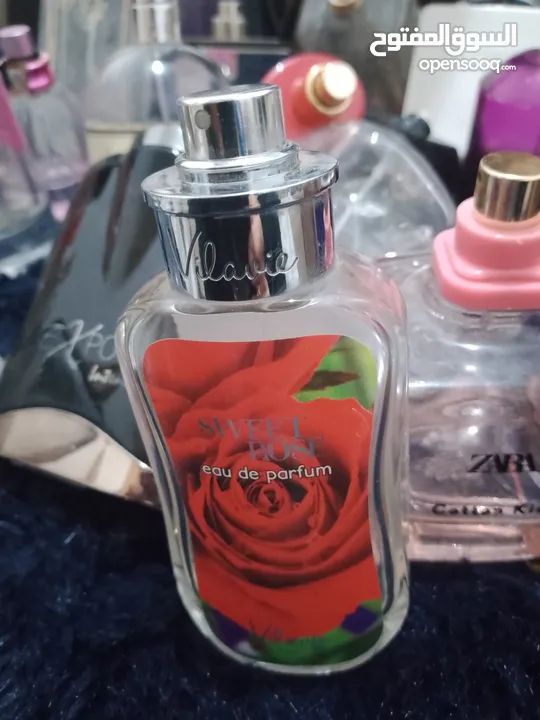 زجاجات عطور فارغة 50علبة للبيع بسعر مغري