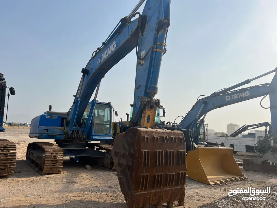 xcmg excavator 6 unit available for sell out of oman