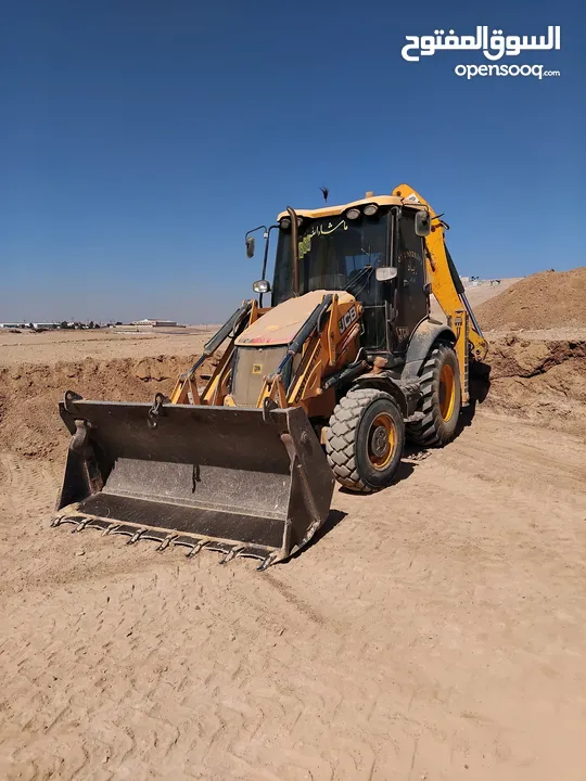jcb موديل 2012 للبيع