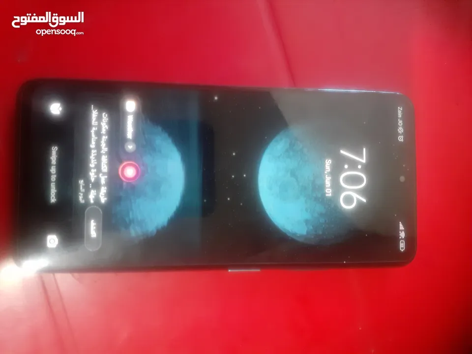 تلفون بوكو x3  gt للبيع او البدل على ايباد
