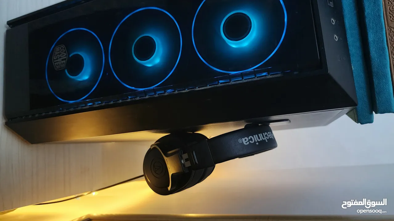 سماعات احترافيه Audio Technica m20x أقل من نص سعرها جديد مع او بدون  مايك