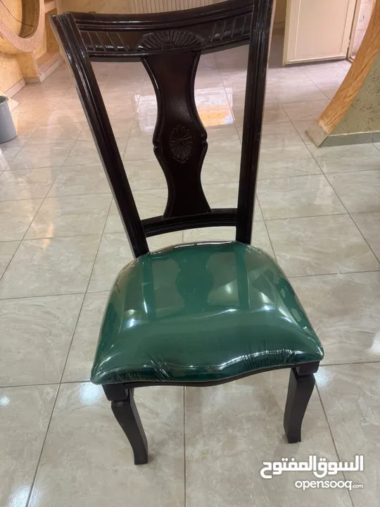 طاولة سفرة + بيرو