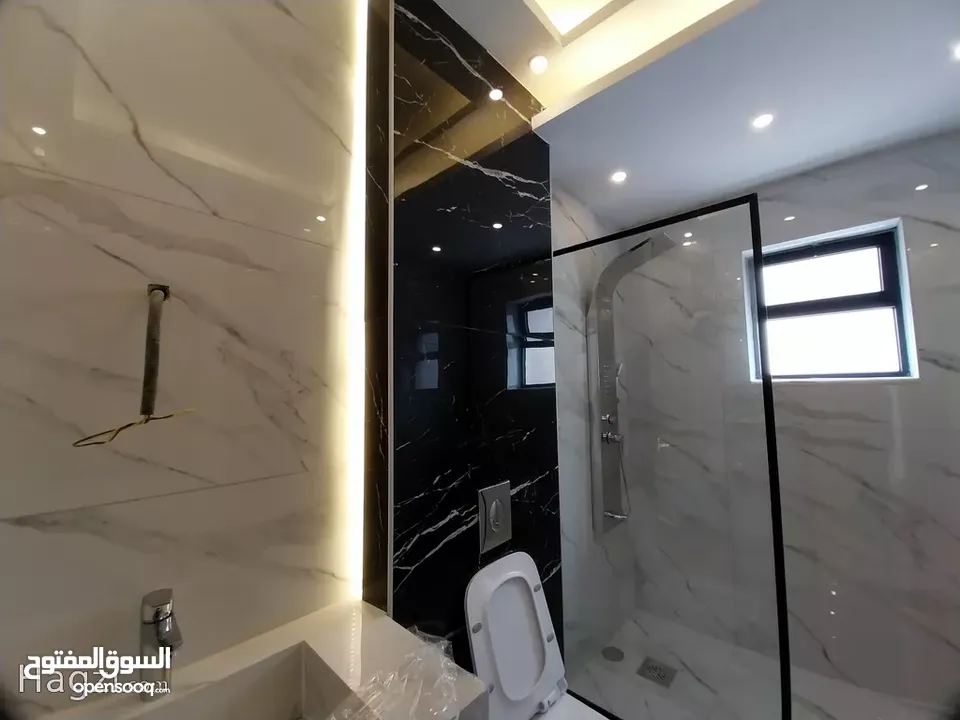 شقة مميزة طابق اول بمساحة 185 متر للبيع في الظهير  ( Property ID : 30806 )