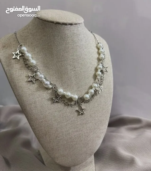 اعلان عن اكسسوارات مميزة hand made لمعرفة سعر كل قطعة واحدة تواصل على الرقم