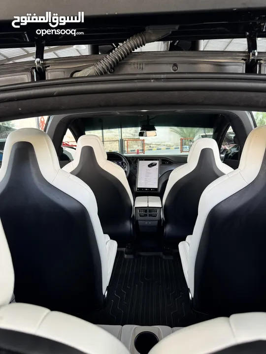 Tesla Model X Performance P100D جدا نظيفة سعر حرق