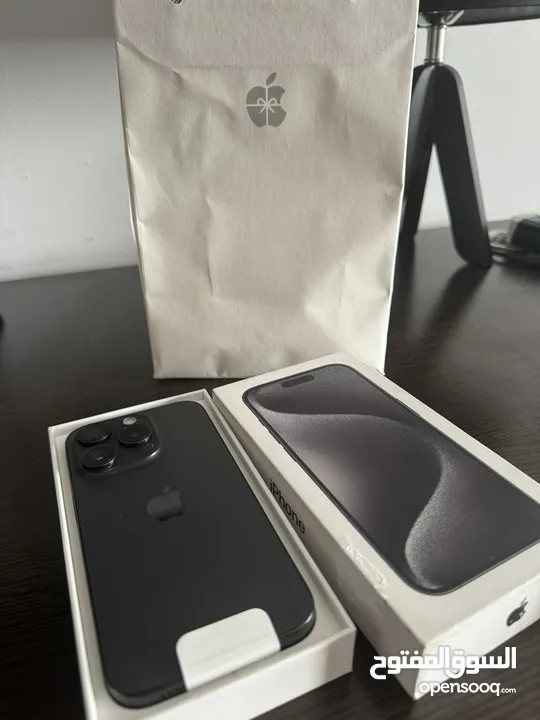 iPhone 15 pro 256g new not active