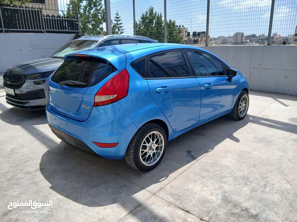 فورد فيستا 2012 بحالة ممتازة للبيع
