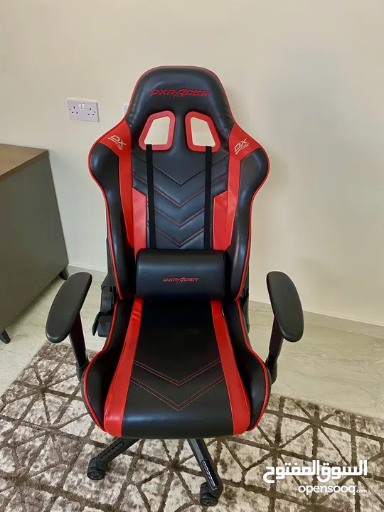 للبيع كرسي جيمنج من شركة dxracer اصليي