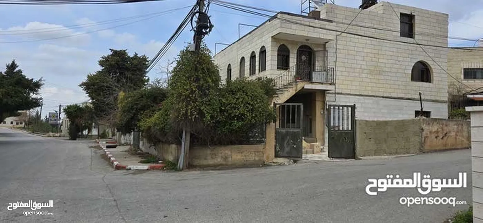 بيت للإيجار