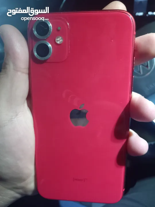 iphone 11 64 g بحالة ممتازة جدا