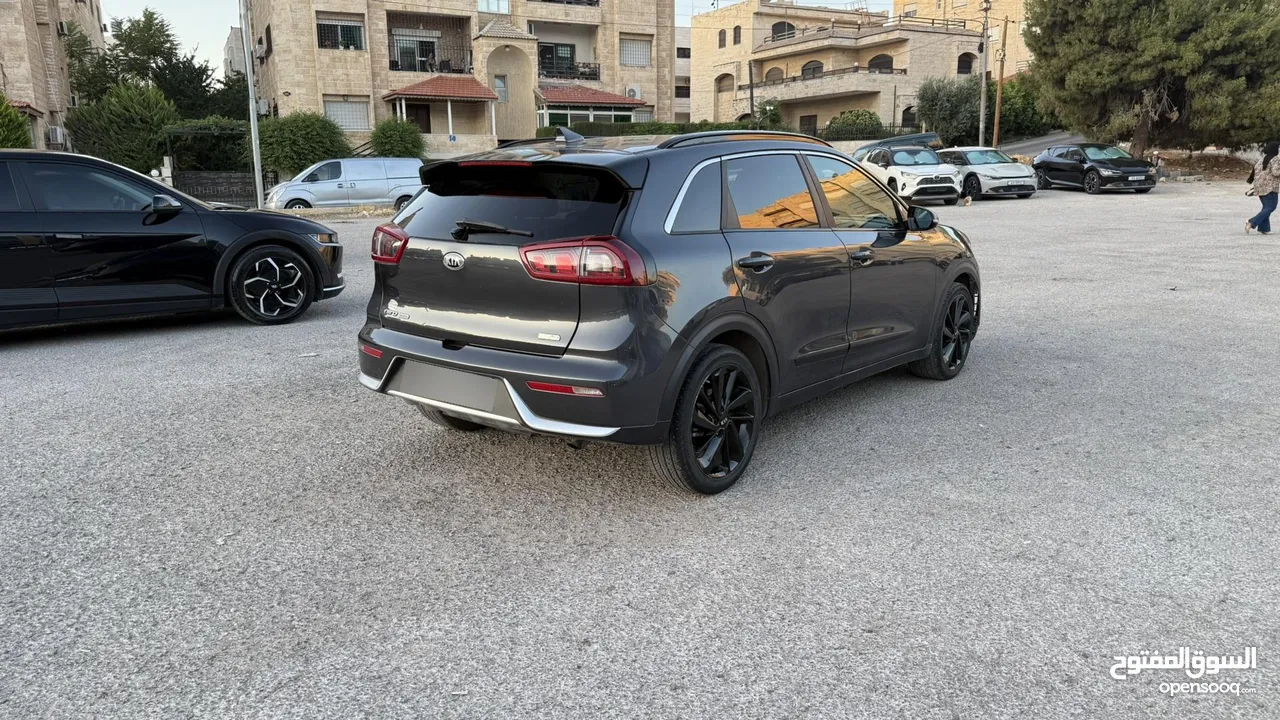 كيا نيرو 2019 هايبرد تورنج اعلى صنف / فحص كامل اتوسكور B+ / كاش وبالاقساط تمويل 85‎%‎ على الهوية