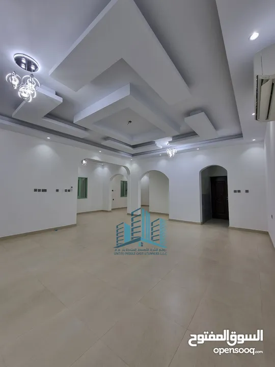 فيلا راقية جديدة في بوشر المنى  HIGH QUALITY BRAND NEW 6+1 BR VILLA