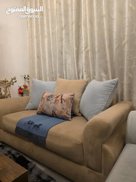 عرض العيد  طقم كنب تفصيل مميز و راقي لون فيروزي و بيج
