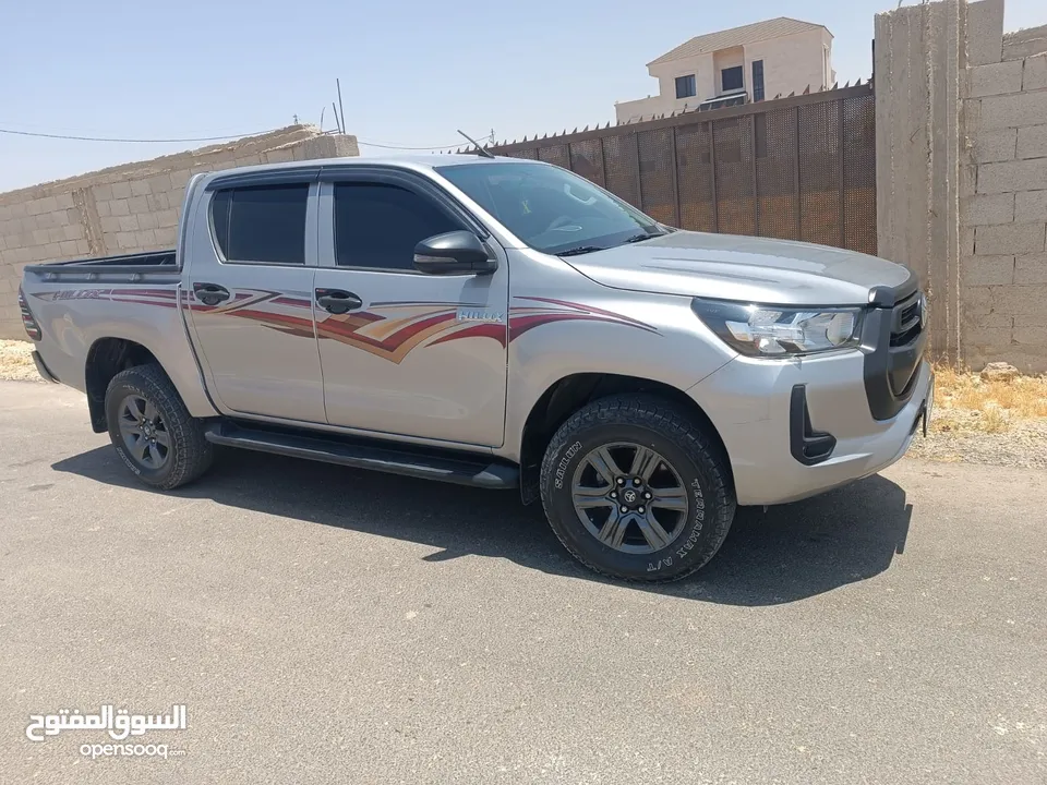 بكب تويوتا هايلوكس دبل كبين