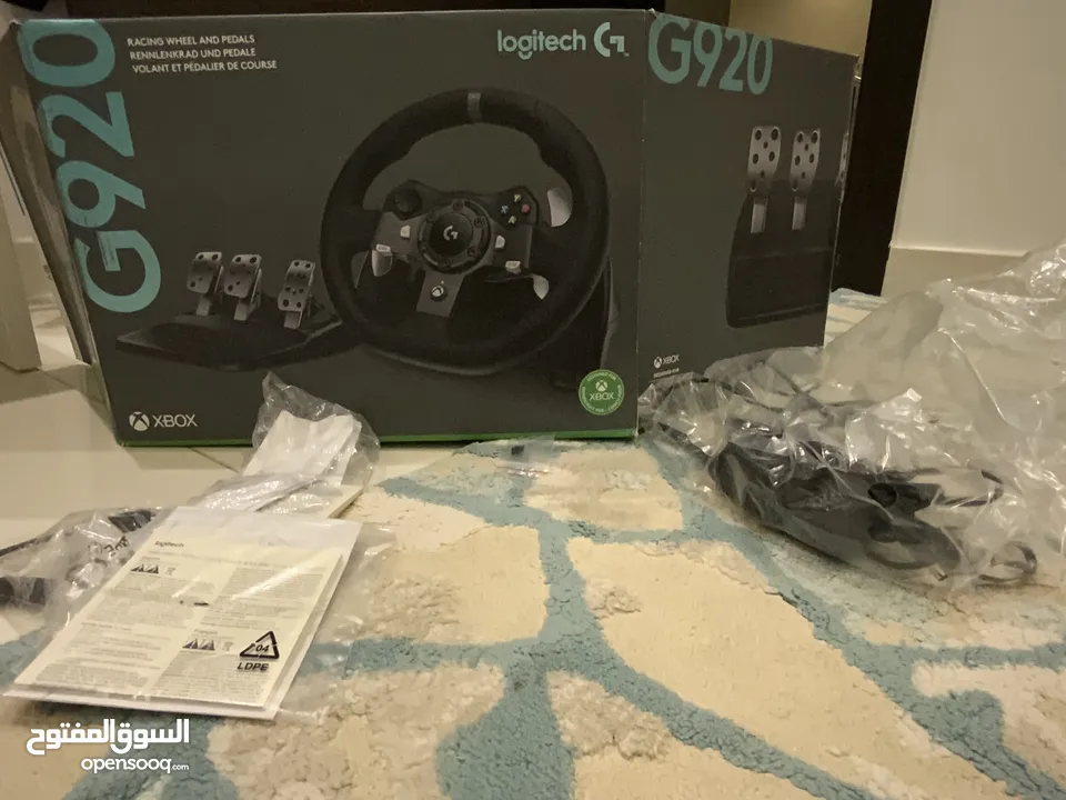 Xbox series S اكس بوكس سيريس اس مع سكان دروكسون لوجيتيك Logitech G290