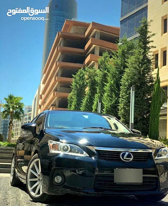 لكزس ct200