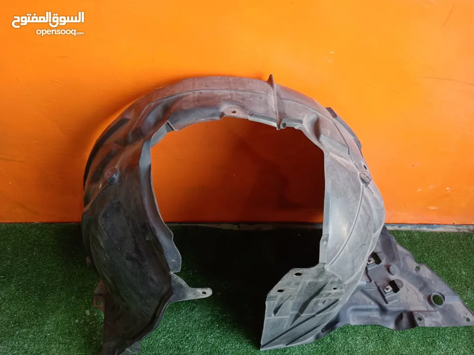 بطاين وحل داير العجل الامامي اصلي مستعمل تويوتا بريوس 2010-2025 ونيسان ليف 2012-2025  و متوفر تجاري