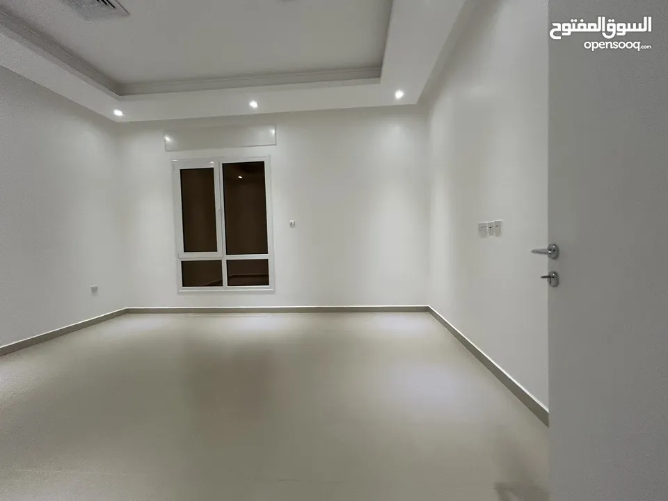 For rent spacious 3 bedrooms in Abu fatera