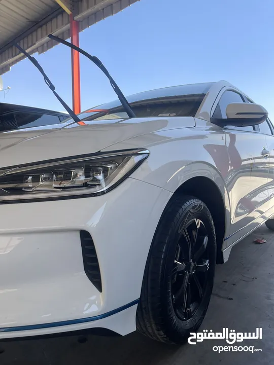 E2 2021  لكجري اعلى صنف بطاريه  فحص 95٪؜  ممشى فعلي بطاريه كبيره 405 كيلو  كرت ابيض