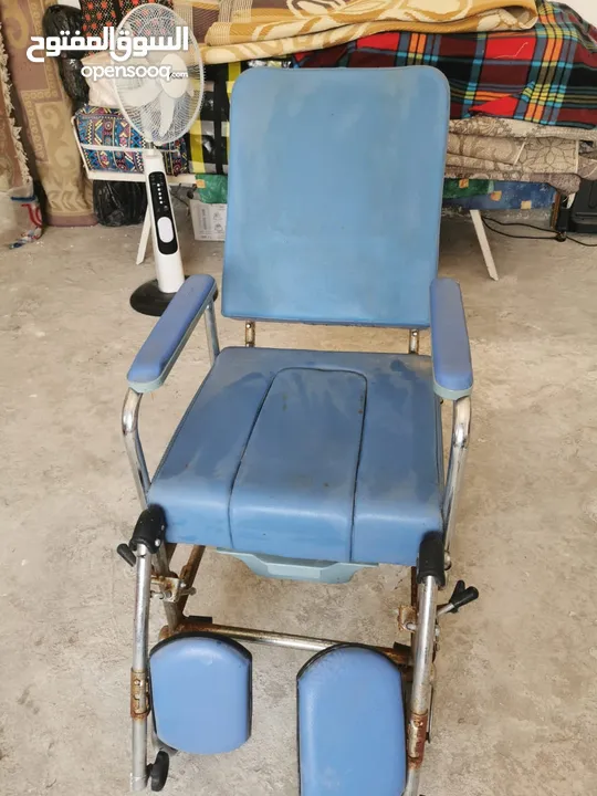 كرسي ذو احتياجات خاصه