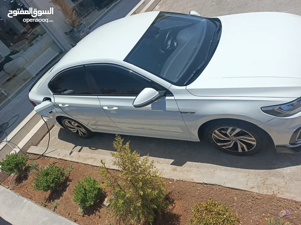 فولكس فاجن ايبورا