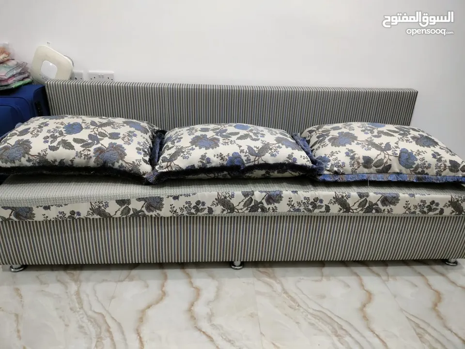 3-seater sofa