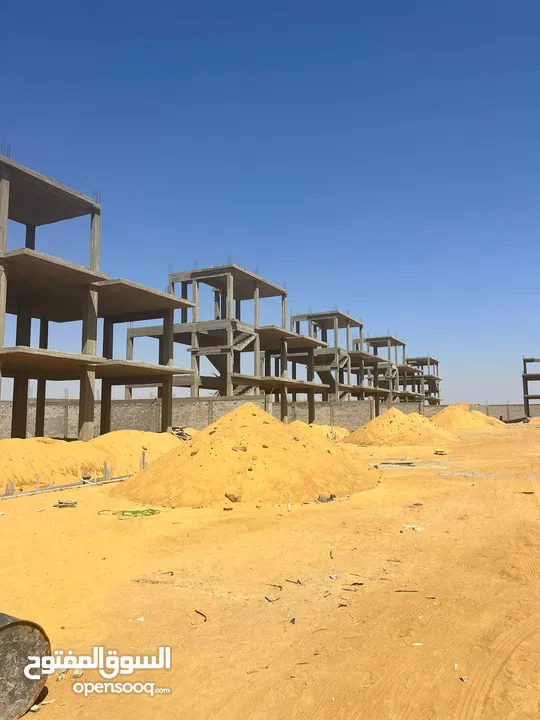 فيلا في الشيخ زايد الجديدة مبنية بالكامل باجمالي سعر 7.500.000 تسهيلات في السداد تصل الي 3 سنوات