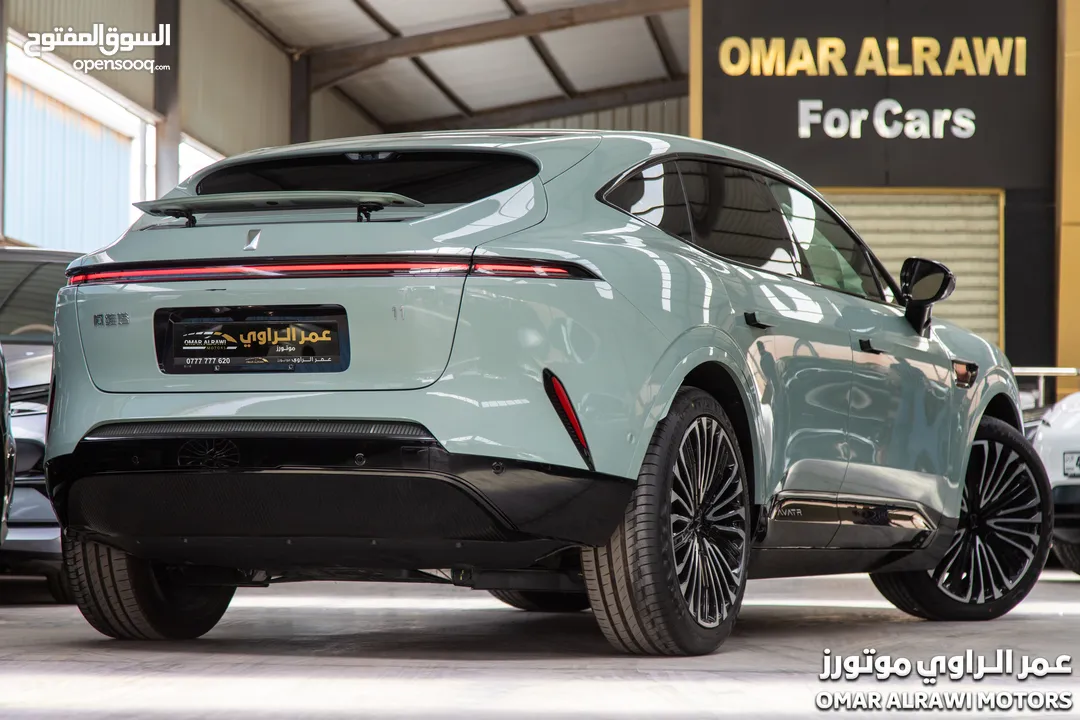 Changan Avatr 11 AWD  2023   عداد صفر