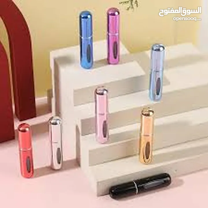 عبوات عطور صغيره تعبئ من زجاجة عطر  بكل سهوله لوضعها بالسياره او الحقيبه دون اخذ زجاحه العطر الكببره