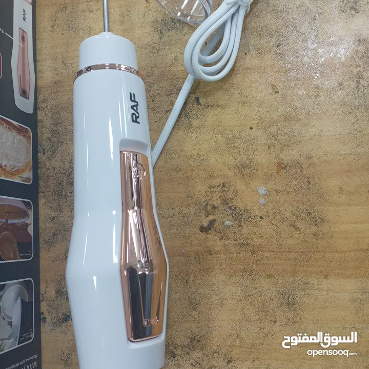 خلاط مضرب تكثييف و   اعداد رغوة النسكافيه و   كبتشينو  بكثافه عاليه جدا و افضل من جهاز كبير