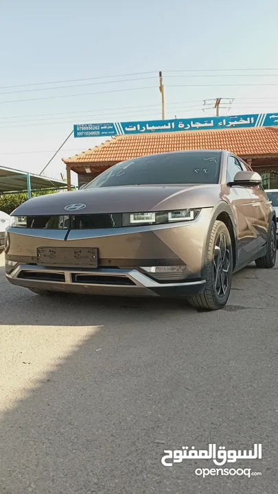 هيونداي ايونيك 5 موديل 2022 فل كامل عادا الفتحة كهرباء بالكامل سعة بطارية 72 كيلو واط