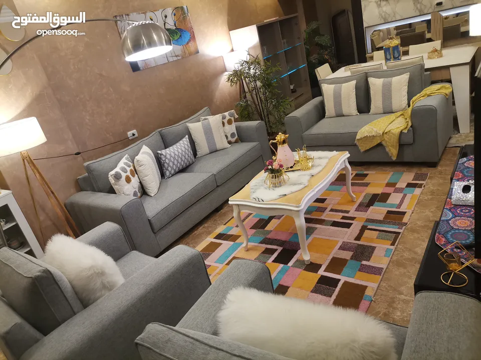 طقم كنب امريكي مستورد فاخر جدا قمه في الفخامه والرقي والتميز والابداع في عالم الكنب