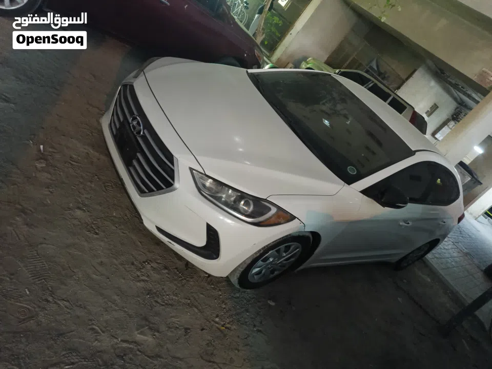 هيونداي النترا موديل 2017 بحاله ممتازه لا تحتاج إلى شي كل الامور طيبه