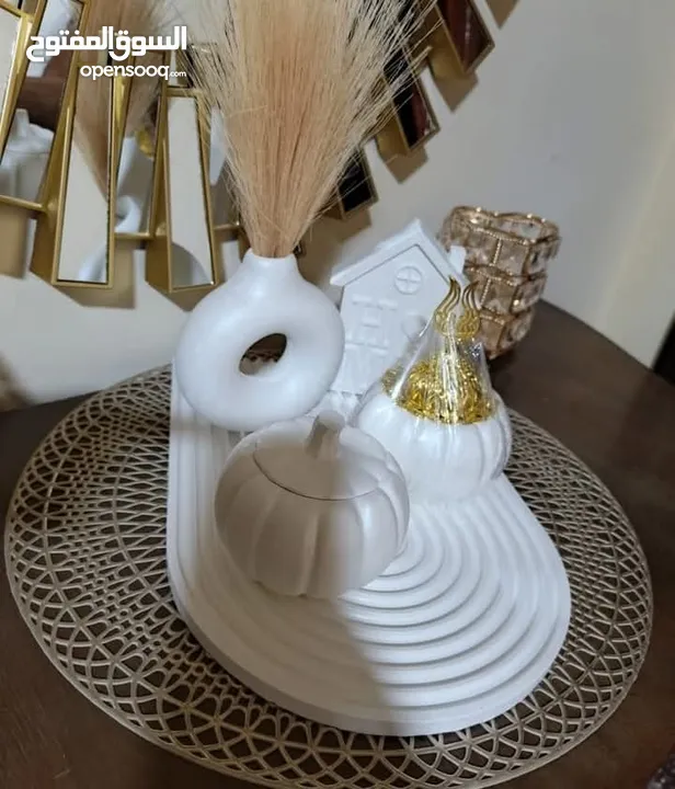 مزهريات وتحف