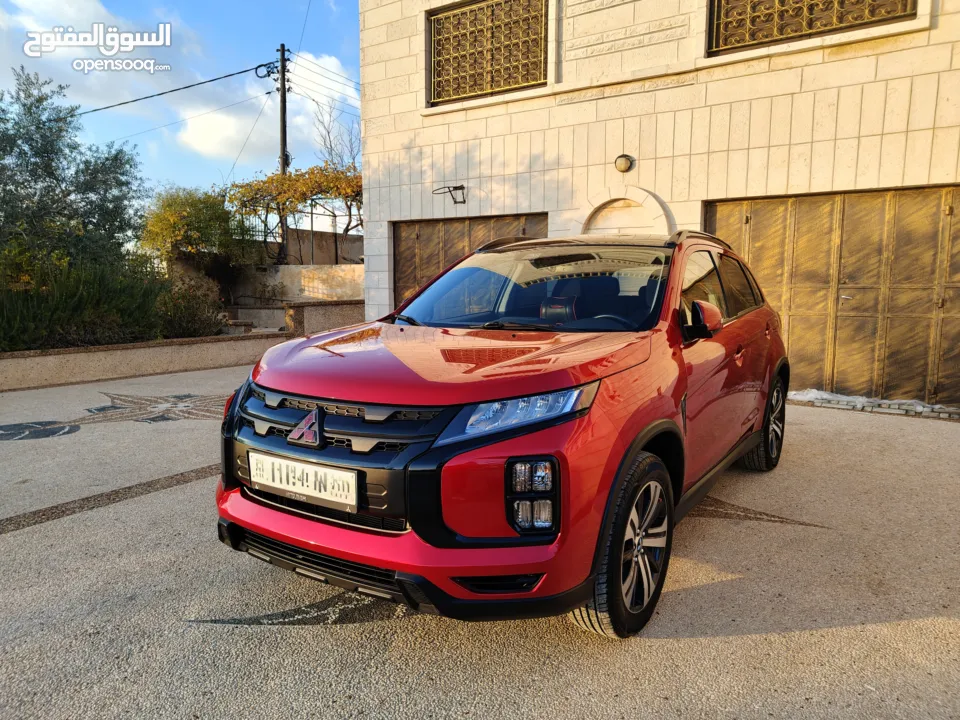 الوحش الياباني الفخم والانيق Mitsubishi ASX  2022 باللون المميز وبوضع الشركة