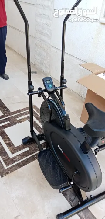 جهاز التمارين الرياضية المميز يحمل اوزان عاليه
