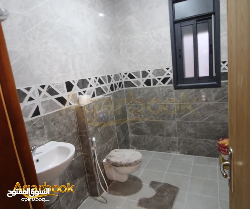 شقة فاخرة للبيع عين مصباح - شارع الكرمل