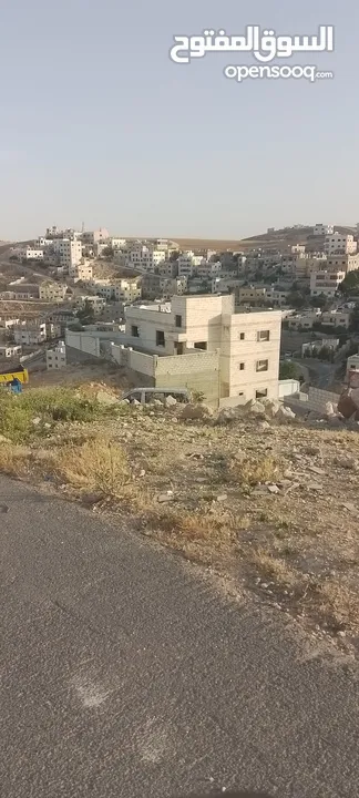 عماره سكنيه في صالحية العابد مكونه من أربع طوابق  وكراج وبئر ماء 60 متر وكوشان مستقل جميع الخدمات
