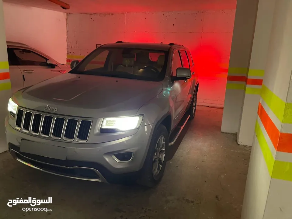 Jeep grand cherokee 2014 / بنزين