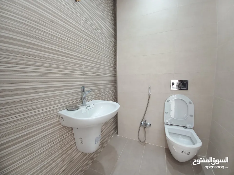 Unfurnished Apartment For Rent In Al Rabiah  ( Property 34440 )-174822360