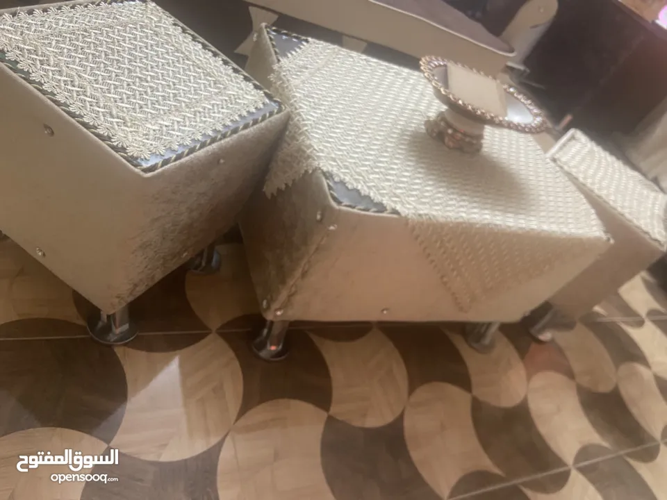 غرفة ضيوف ( كنب)