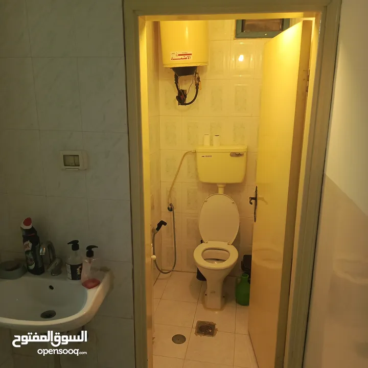 شقة للبيع موقع مميز