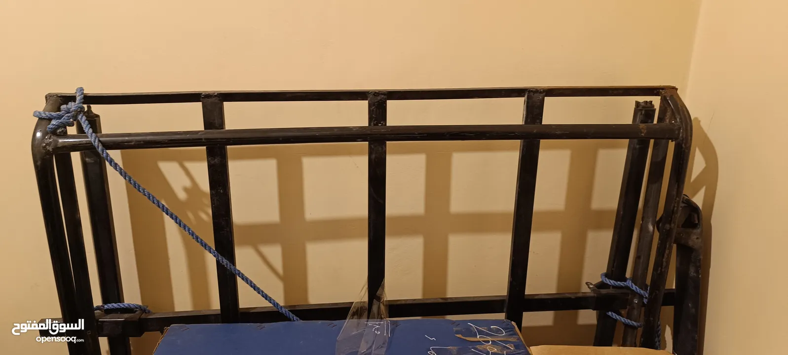 حامل أمتعة السياراة
