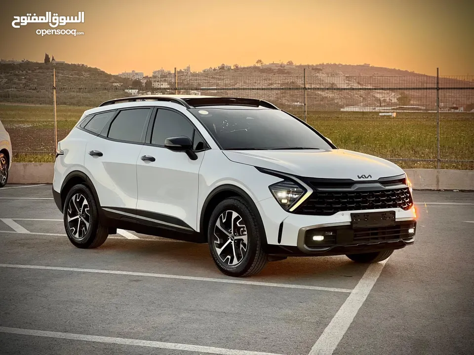 كايا سبورتاج /2022 فل الفل فتحة سقف  2x4 ///240Hp بنزين + كهرباء  ( Haybrid) 1600cc