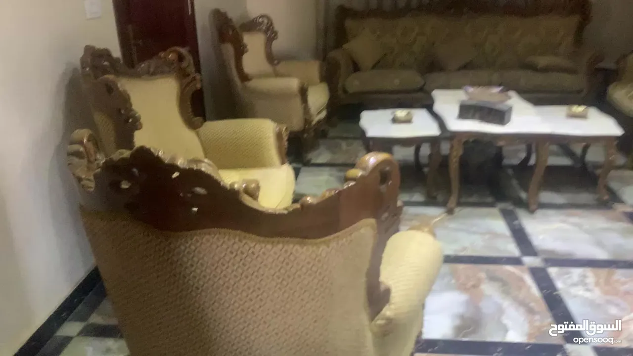 غرفة سفرة أمريكي طاولة و6 كراسي للبيع بسعر مناسب