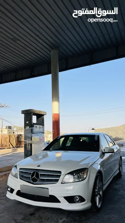 رائد ابوًربحيً