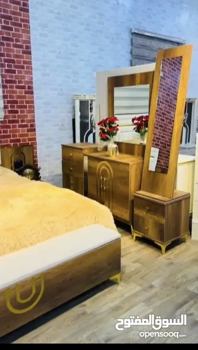 غرفة نوم تركية كاملة تاتي تمام التمام كما هي موضحة في الصور مصنوعة من خشب قوي ومتين